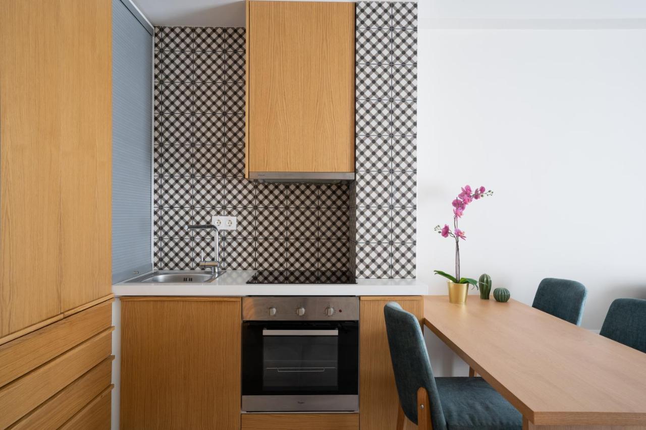 Crown Designed Apartments Athens Luaran gambar